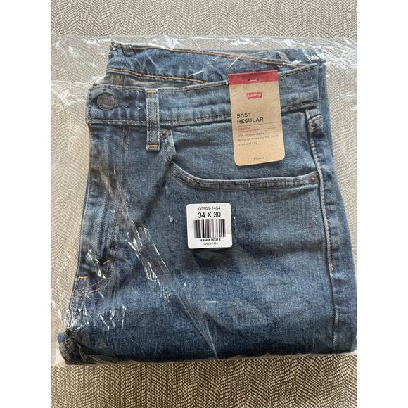 NEW Levi’s 505 Regular 34x30 Medium Wash - New in Package Levi's 505 - Picture 2 of 5